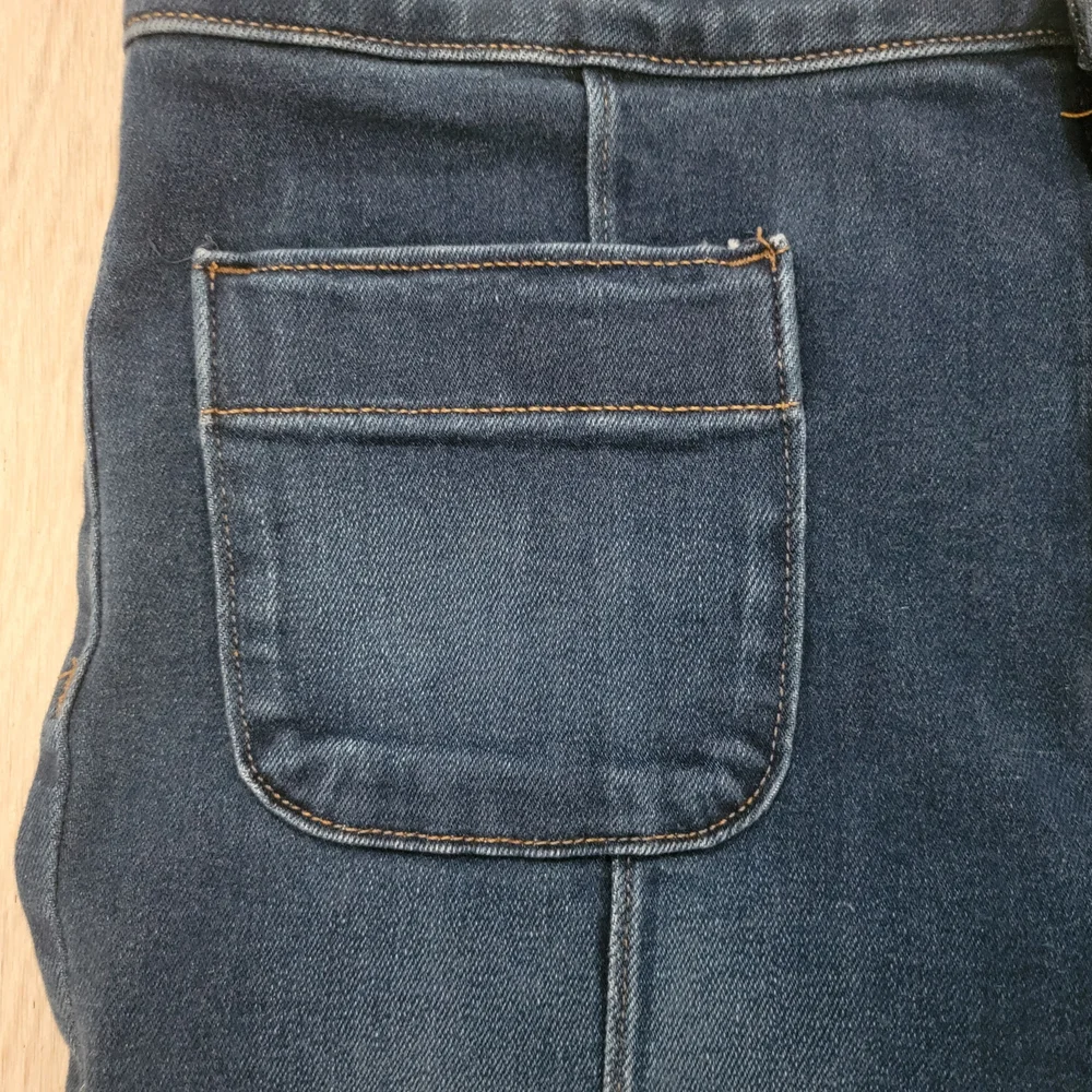 LC Lauren Conrad Dark Blue Flare Jeans - Picture 2 of 8